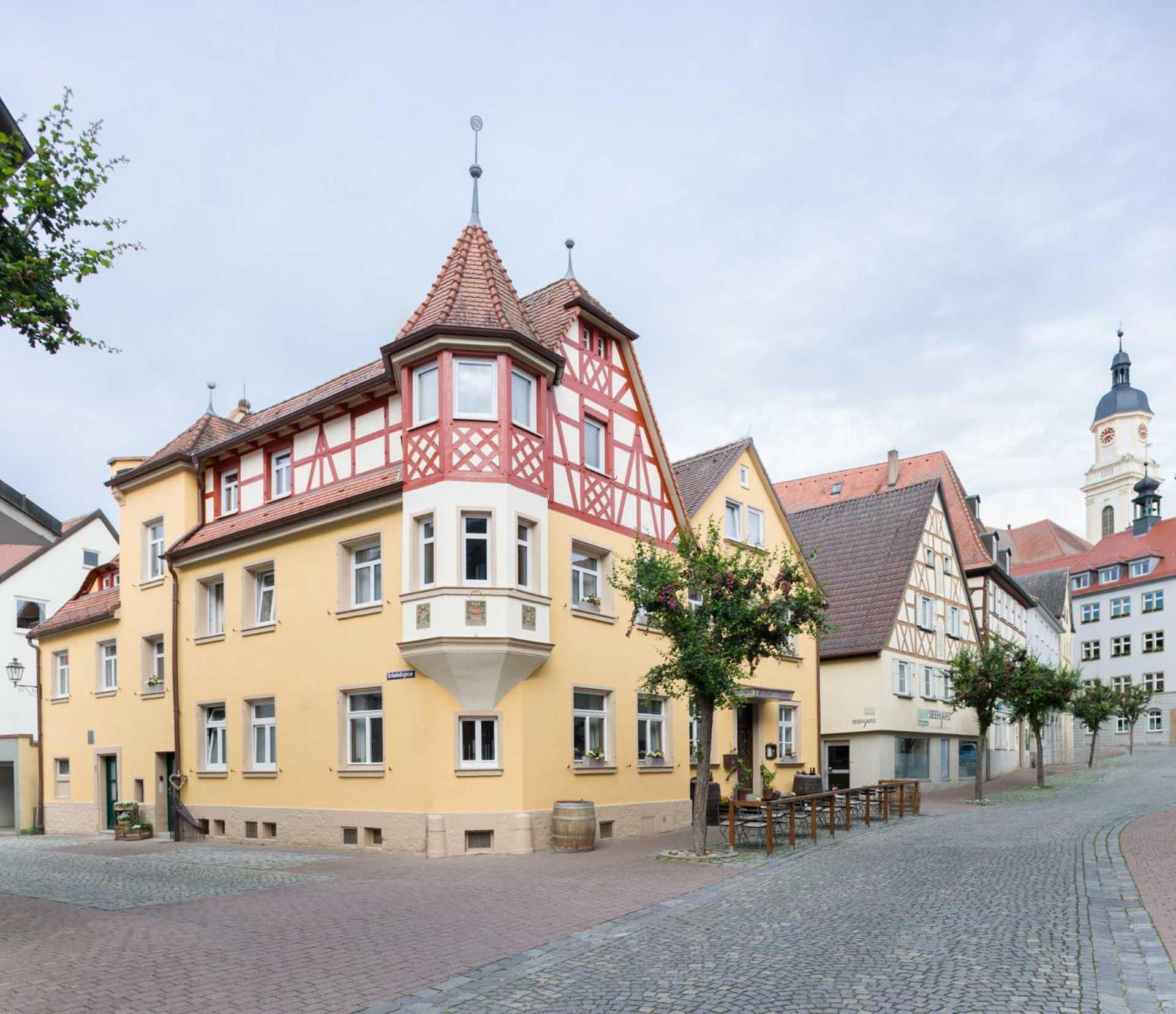 Hotel Zur Traube Uffenheim Exterior foto